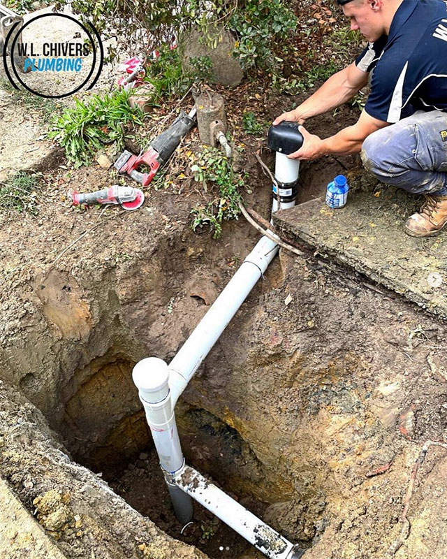 Emergency sewer drain repair